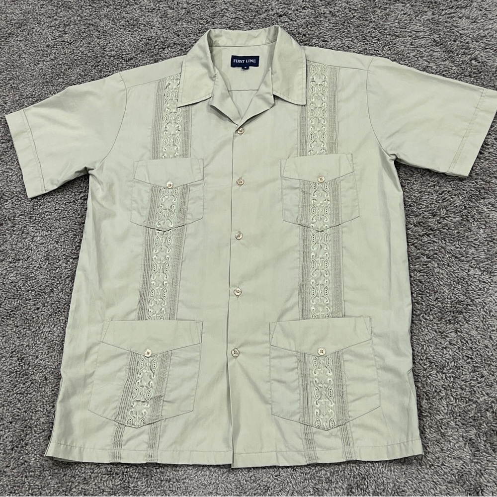 First Line Short Sleeve Button Up Shirt Men’s Small Embroidered Green Fashion